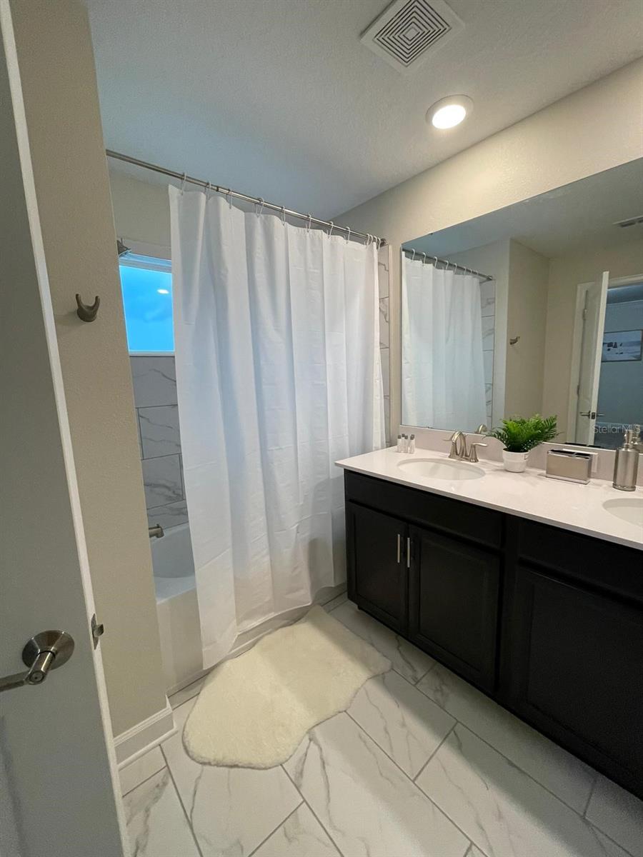 1144 CHALLENGE DRIVE, Davenport, FL 33896