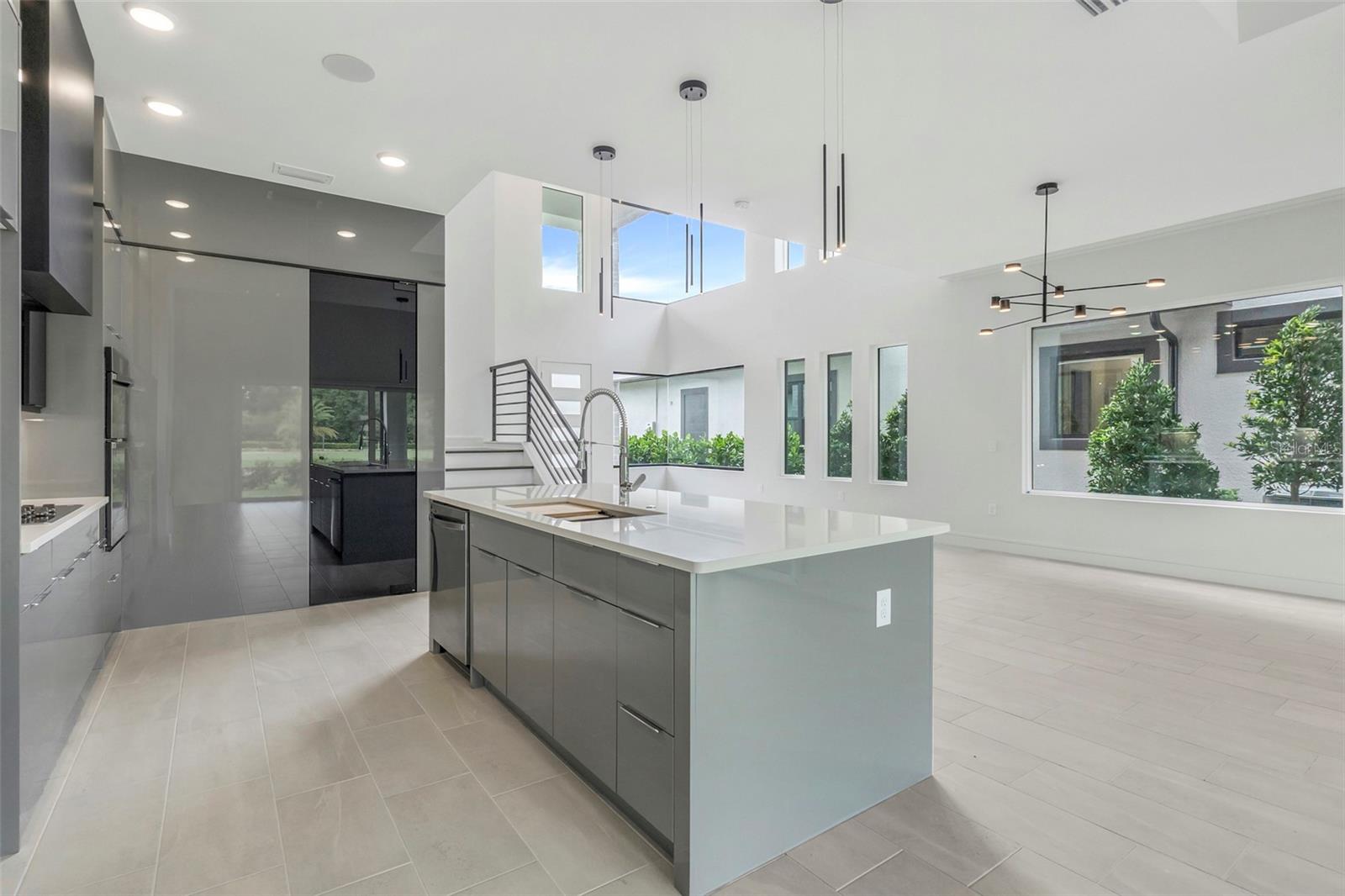 3015 KENSINGTON AVENUE, Davenport, FL 33837