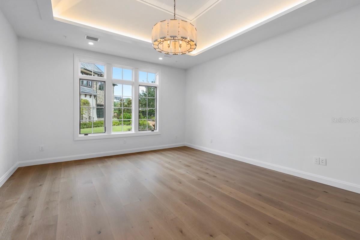 10300 WINTER SPARKLE CIRCLE, Golden Oak, FL 32836