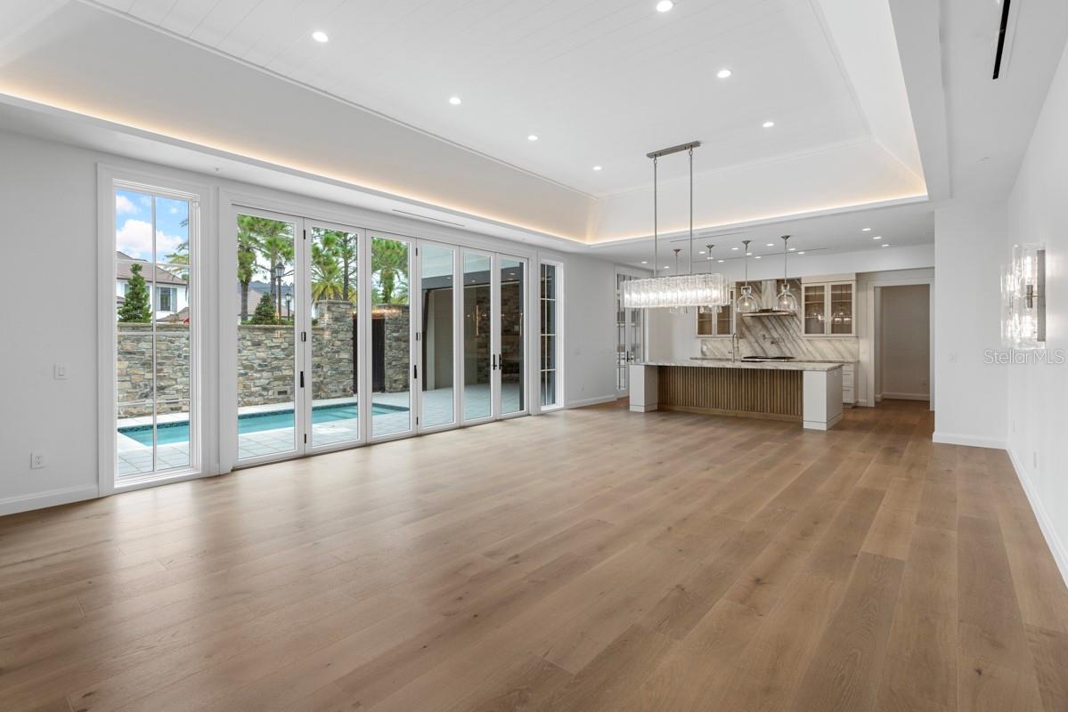 10300 WINTER SPARKLE CIRCLE, Golden Oak, FL 32836