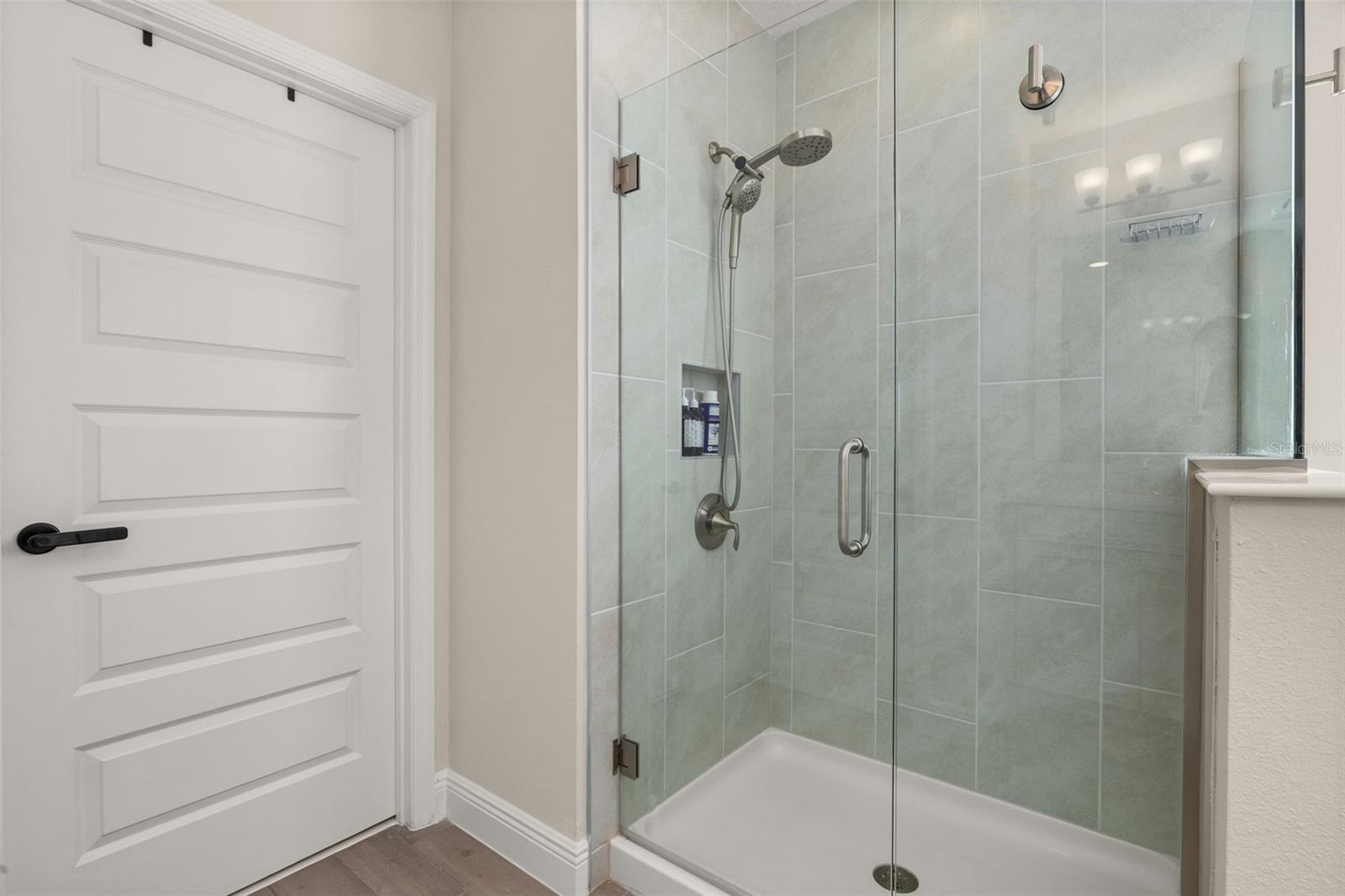 framless shower