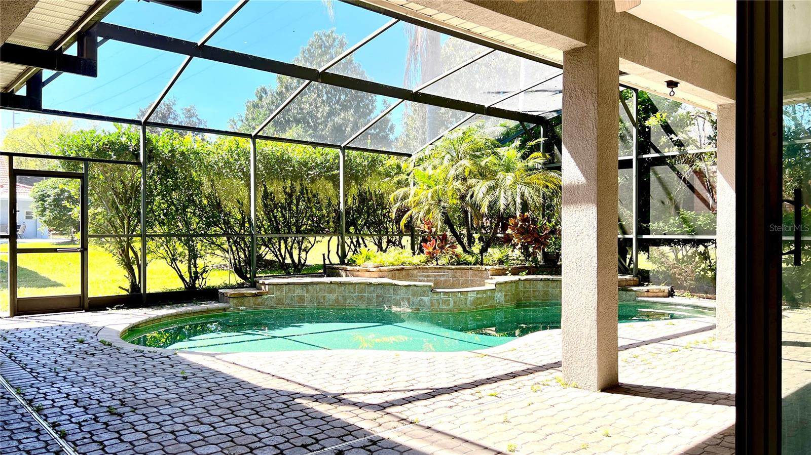 8854 OAK LANDINGS COURT, Orlando, FL 32836