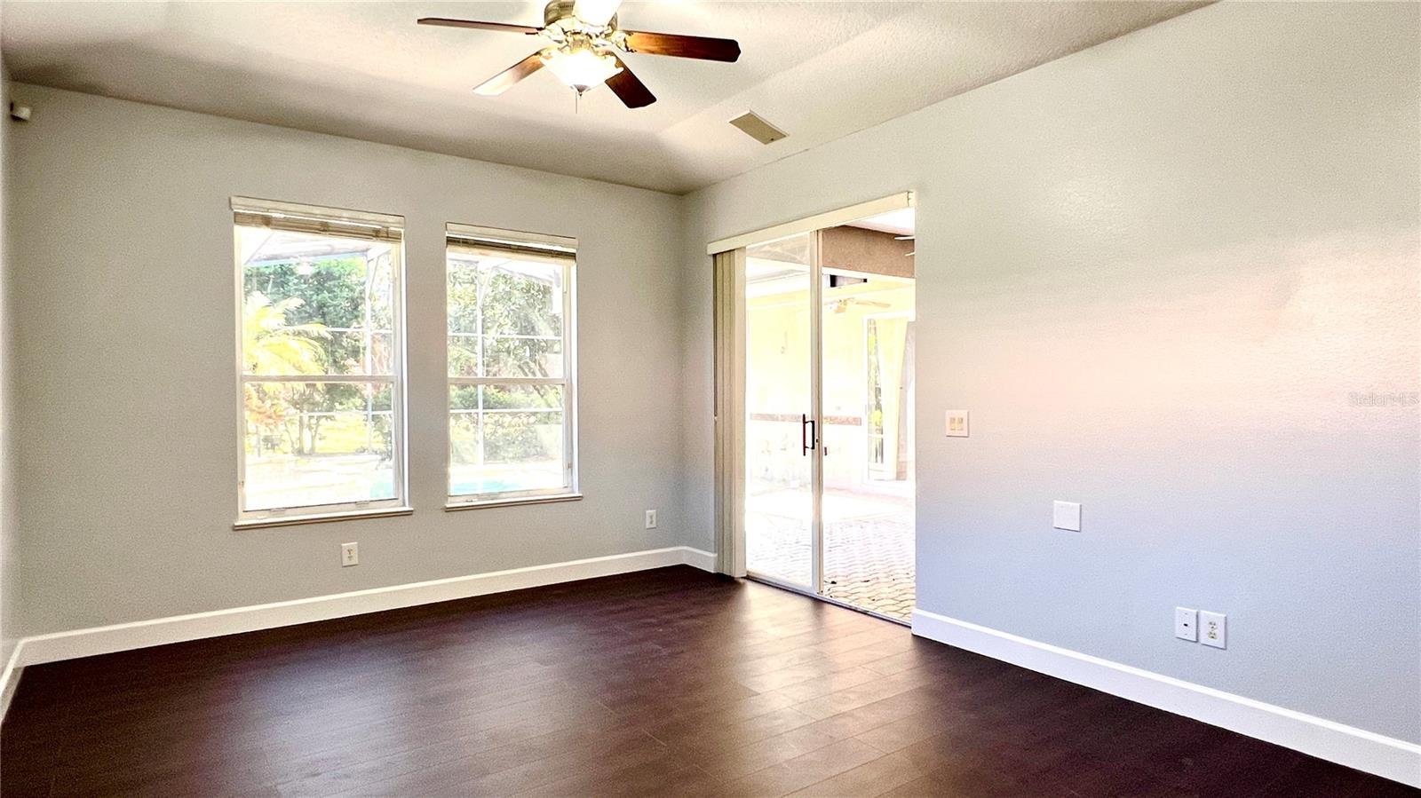8854 OAK LANDINGS COURT, Orlando, FL 32836