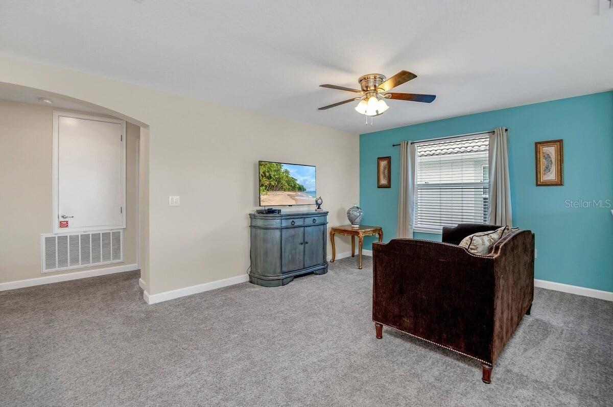 1555 FLANGE DRIVE, Davenport, FL 33896