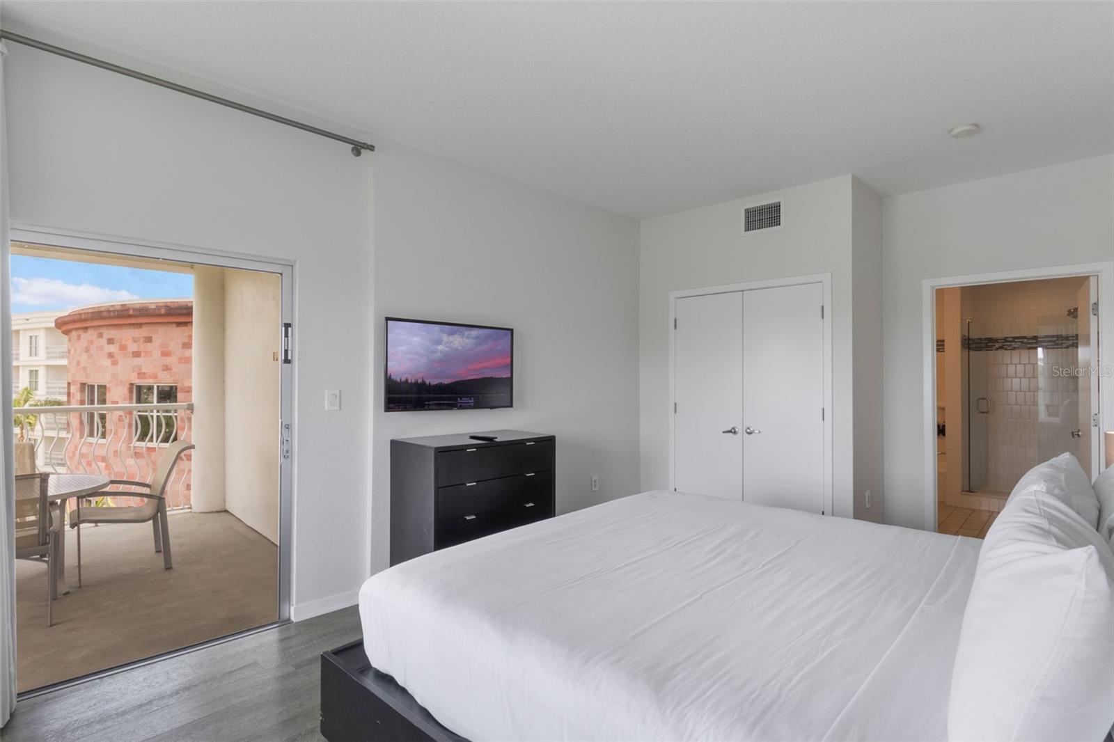 225 CELEBRATION PLACE, #401, Kissimmee, FL 34747