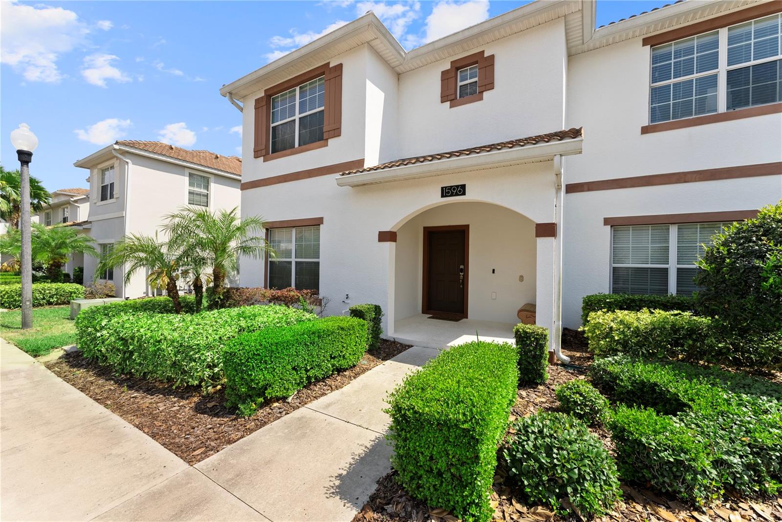 1596 MOON VALLEY DRIVE, Davenport, FL 33896