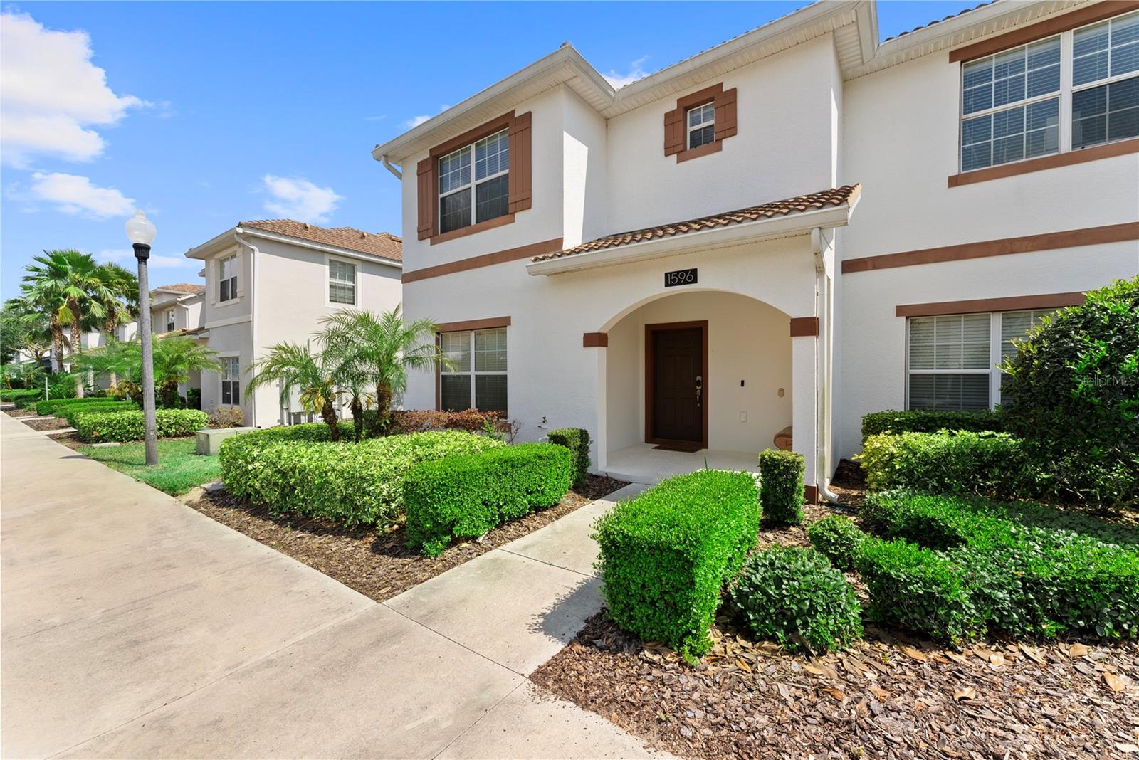 1596 MOON VALLEY DRIVE, Davenport, FL 33896