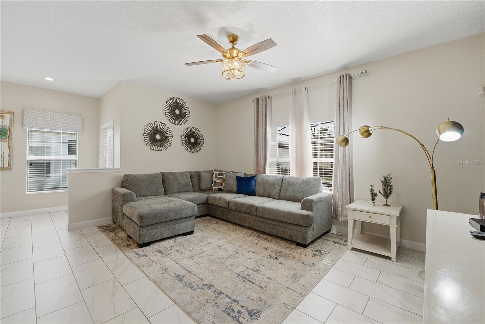 1596 MOON VALLEY DRIVE, Davenport, FL 33896