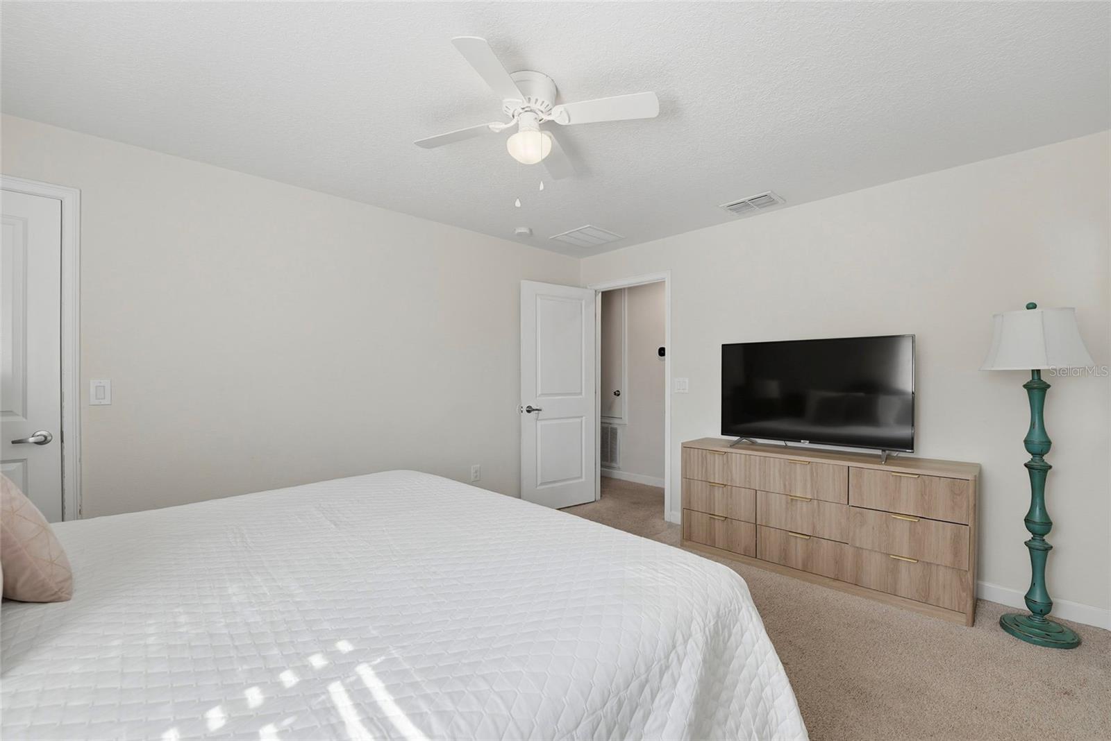 1596 MOON VALLEY DRIVE, Davenport, FL 33896