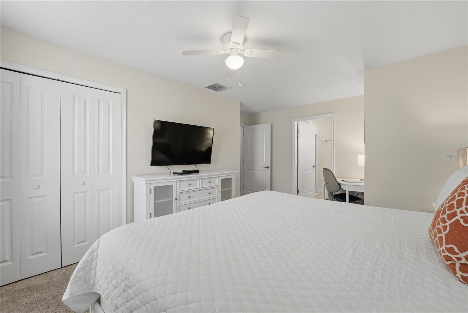 1596 MOON VALLEY DRIVE, Davenport, FL 33896