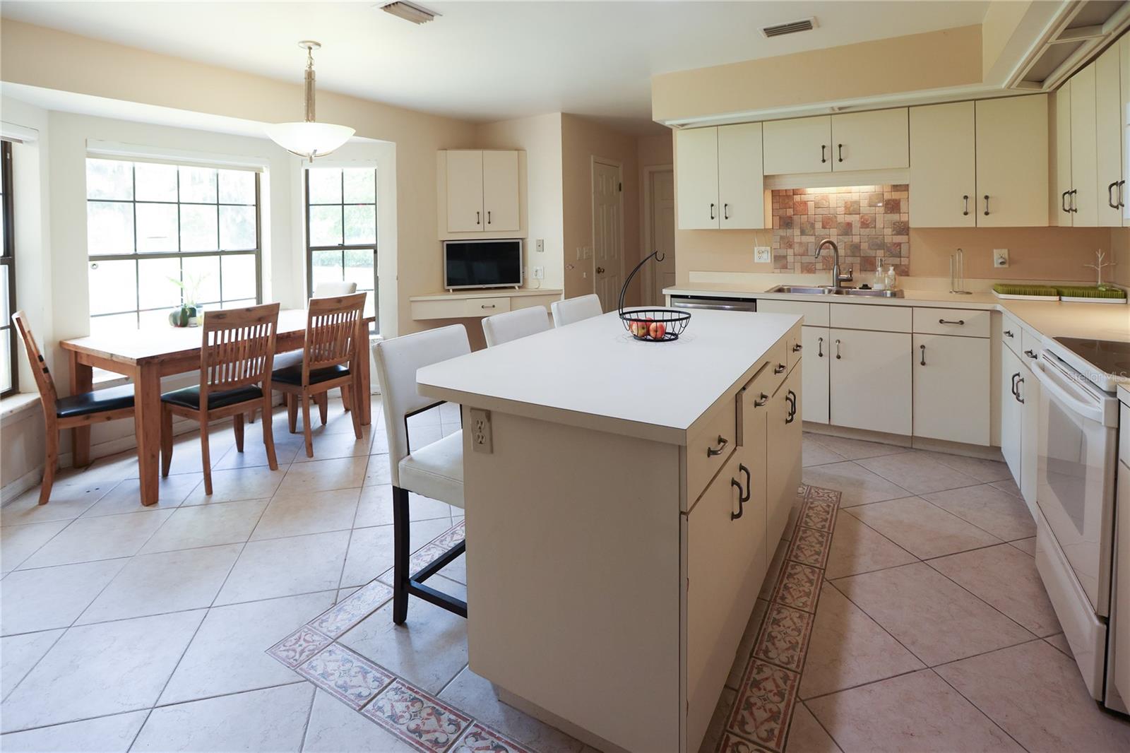 11923 LAKE BUTLER BOULEVARD, Windermere, FL 34786