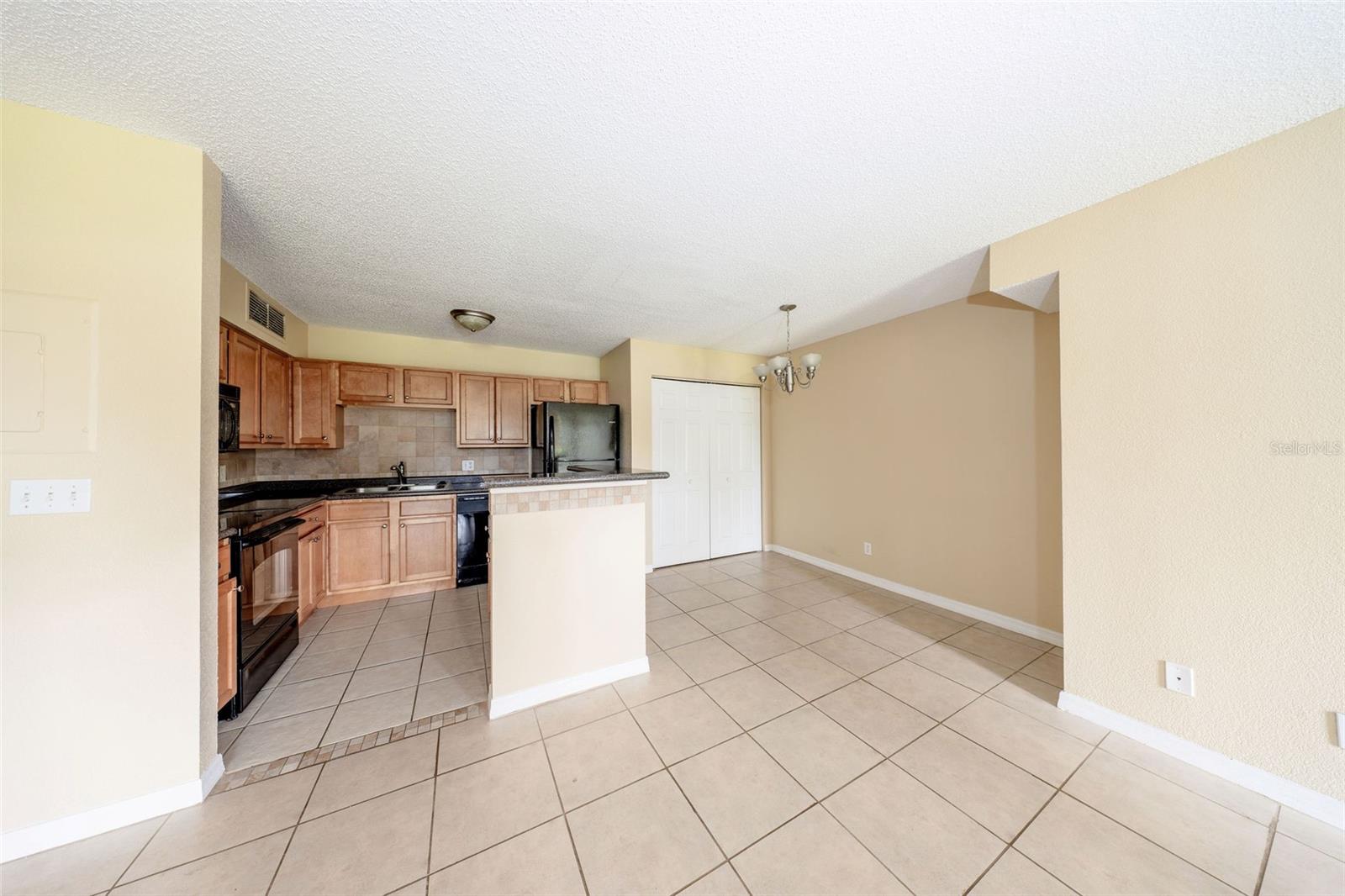 420 FORESTWAY CIRCLE, #206, Altamonte Springs, FL 32701