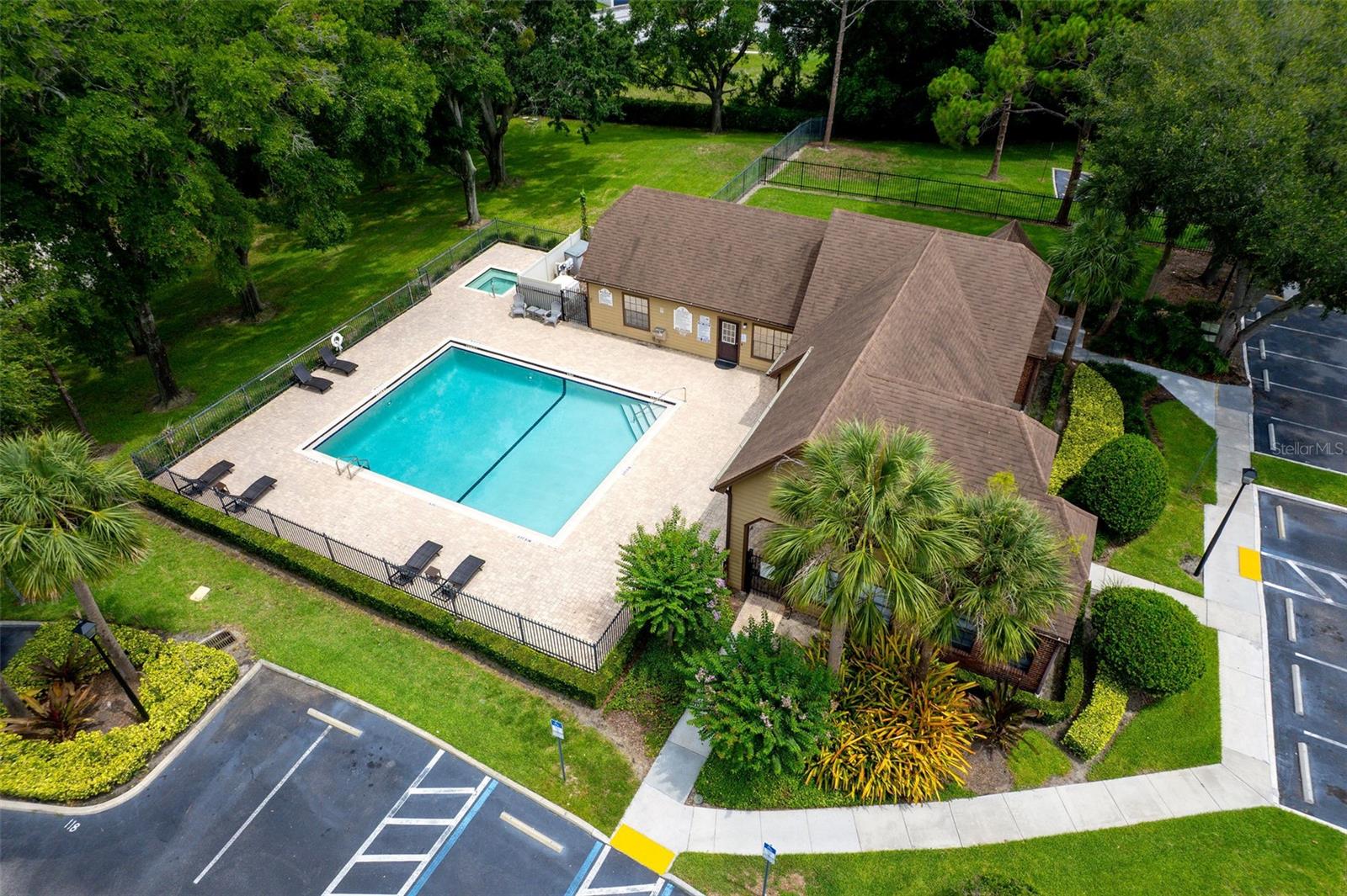 420 FORESTWAY CIRCLE, #206, Altamonte Springs, FL 32701
