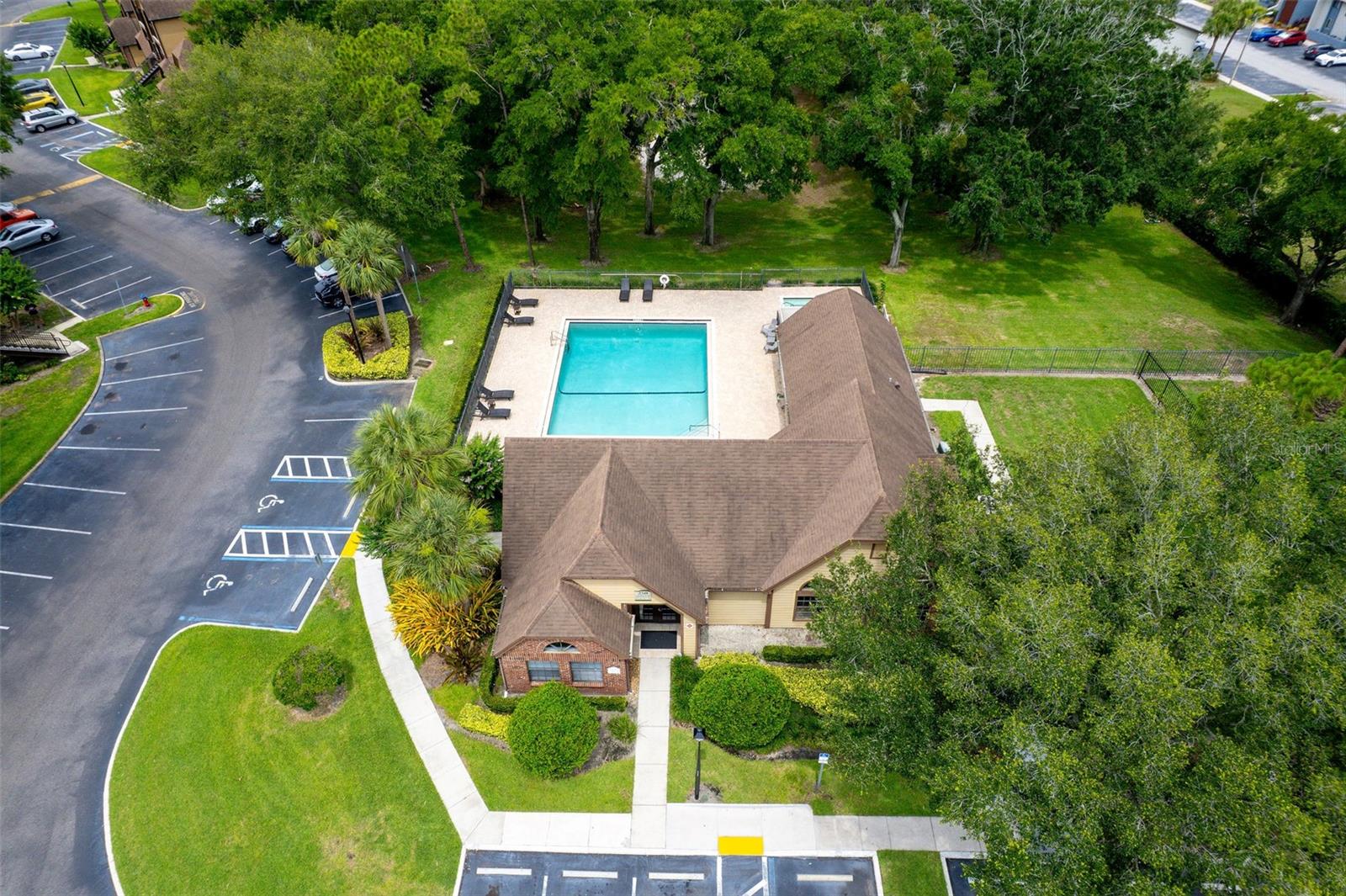 420 FORESTWAY CIRCLE, #206, Altamonte Springs, FL 32701
