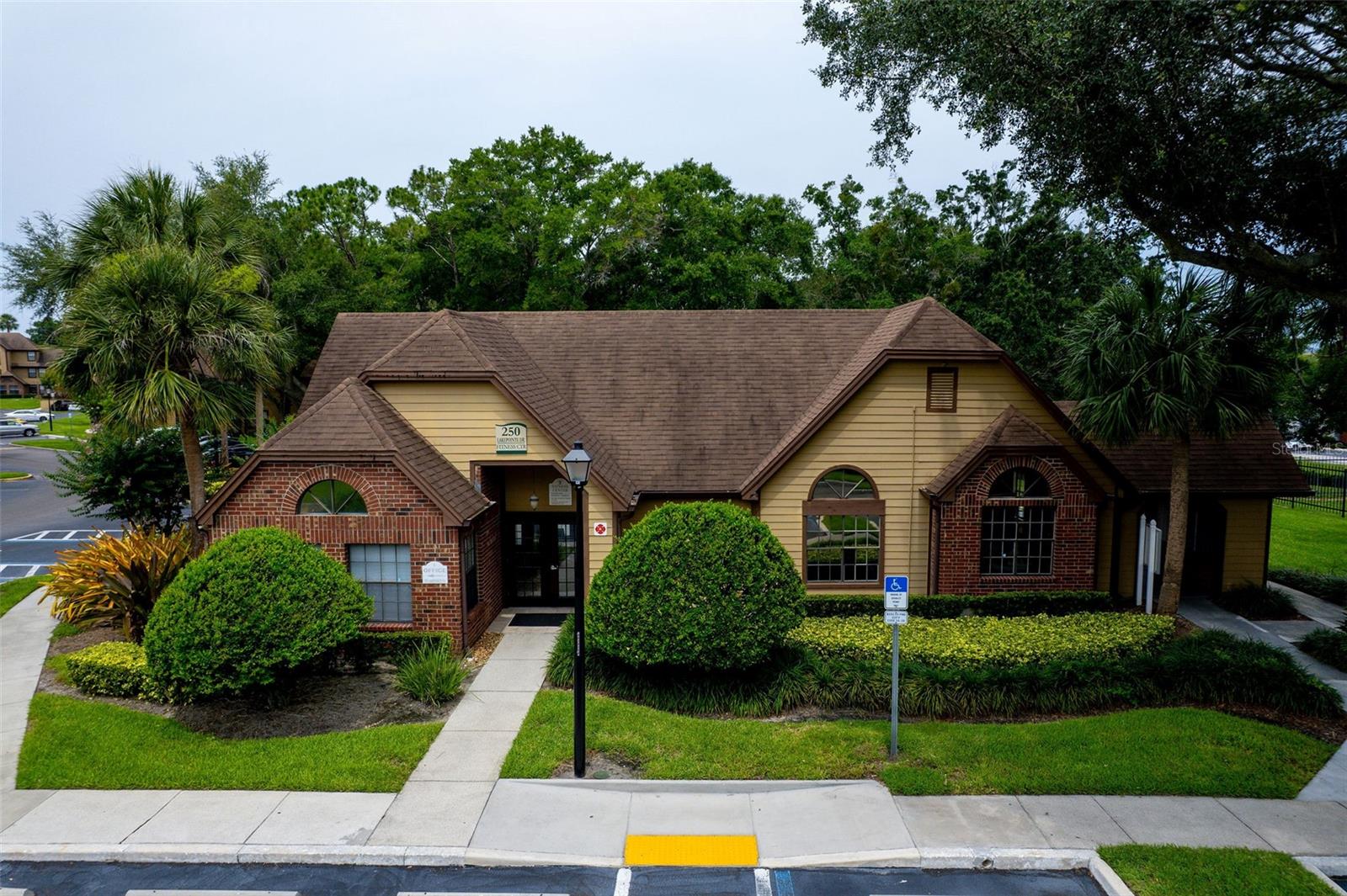 420 FORESTWAY CIRCLE, #206, Altamonte Springs, FL 32701