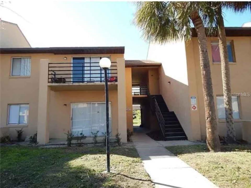 5220 VIA HACIENDA, #212, Orlando, FL 32839