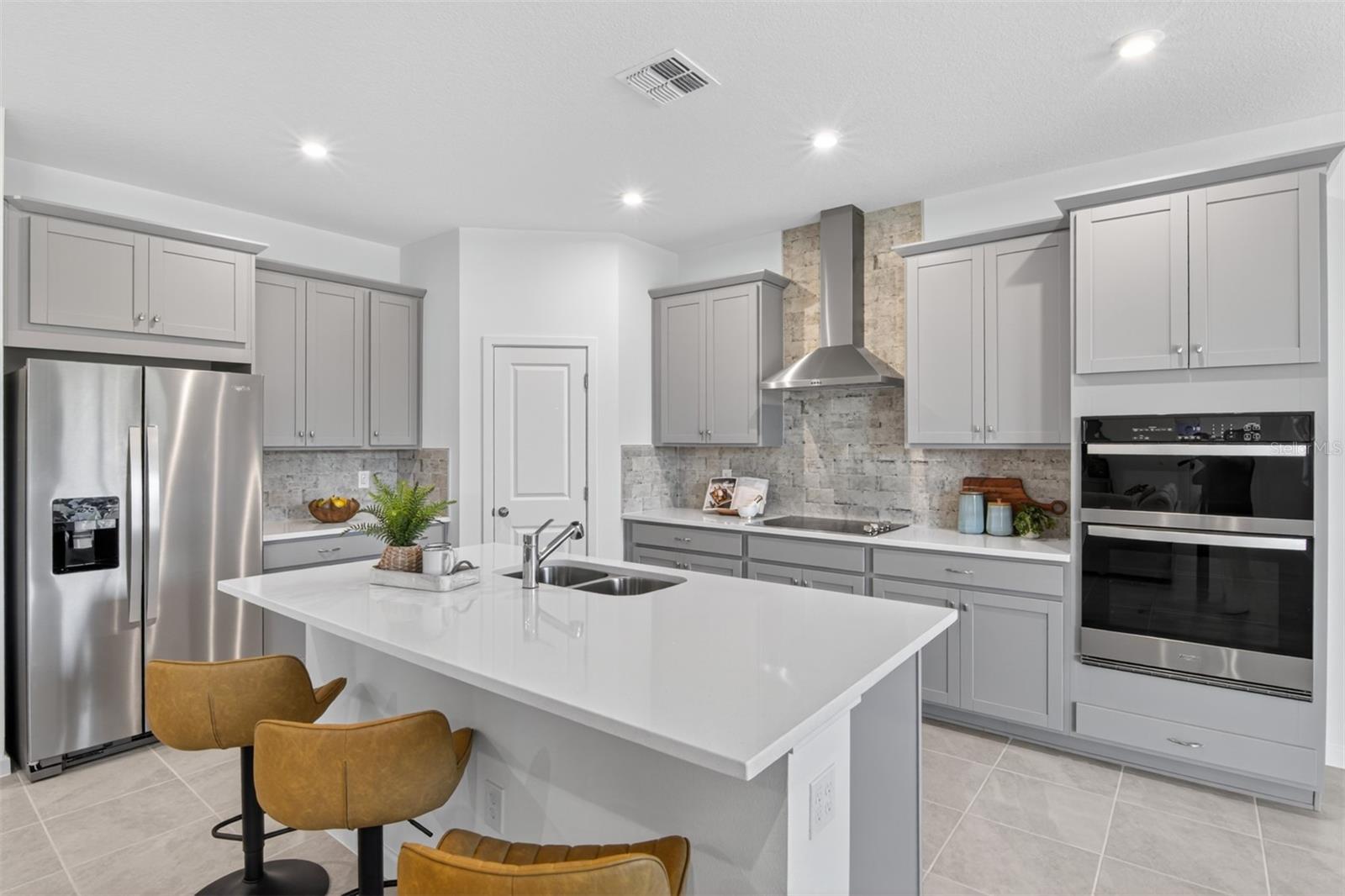 Rainwood Lake Clarke Model Kitchen Rainwood Lake Clarke Model Kitchen
