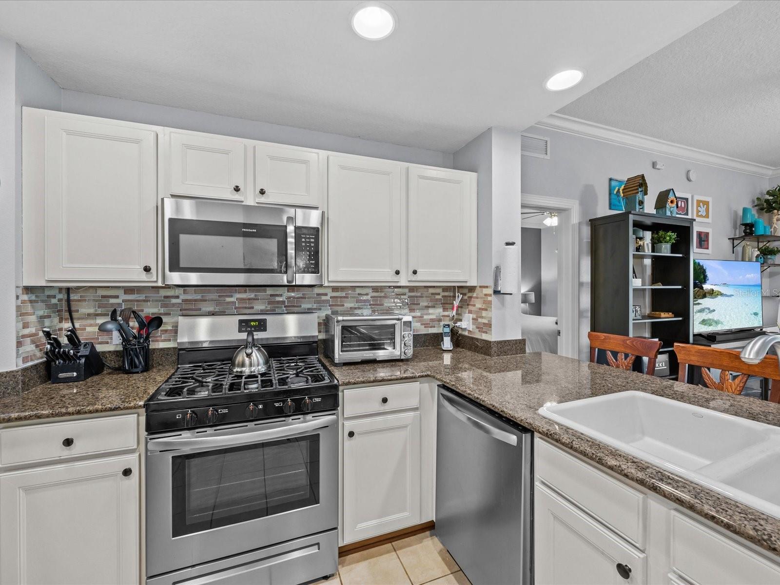 7615 HERITAGE CROSSING WAY, #201, Reunion, FL 34747