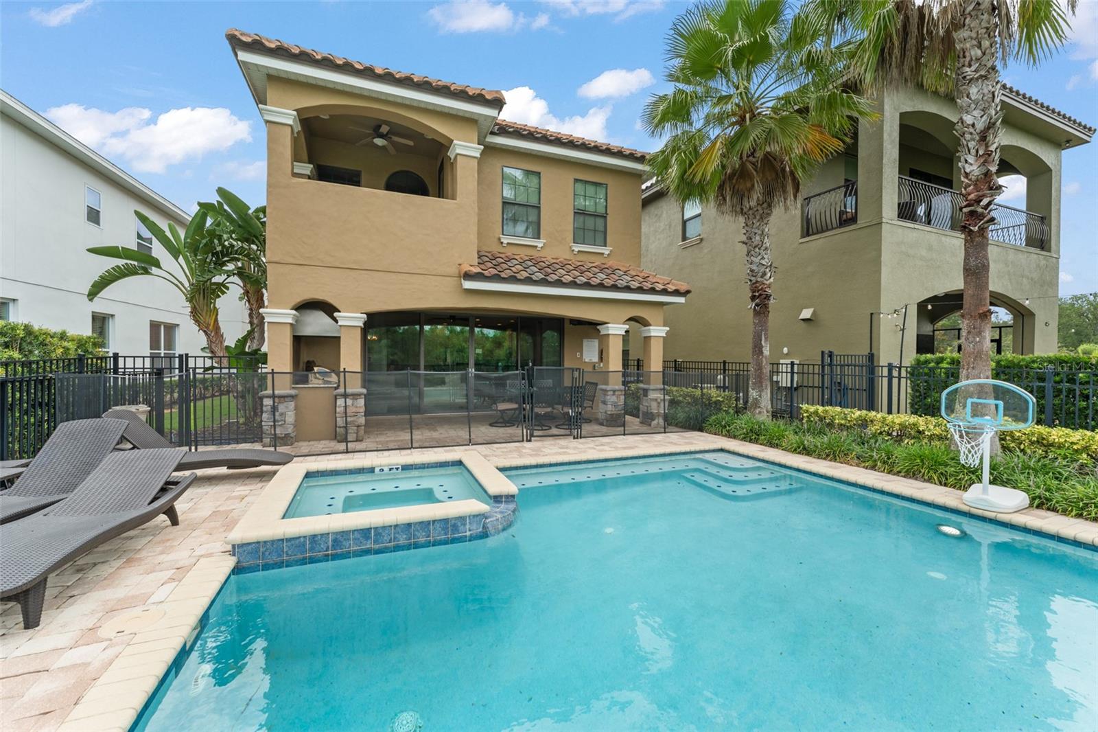 717 DESERT MOUNTAIN COURT, Reunion, FL 34747