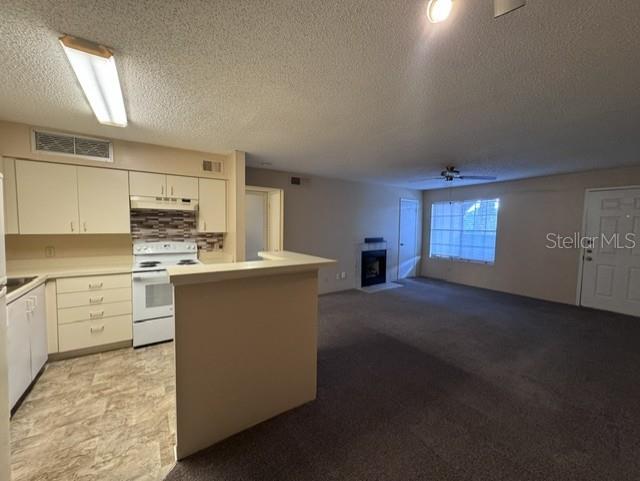 320 FORESTWAY CIRCLE, #203, Altamonte Springs, FL 32701