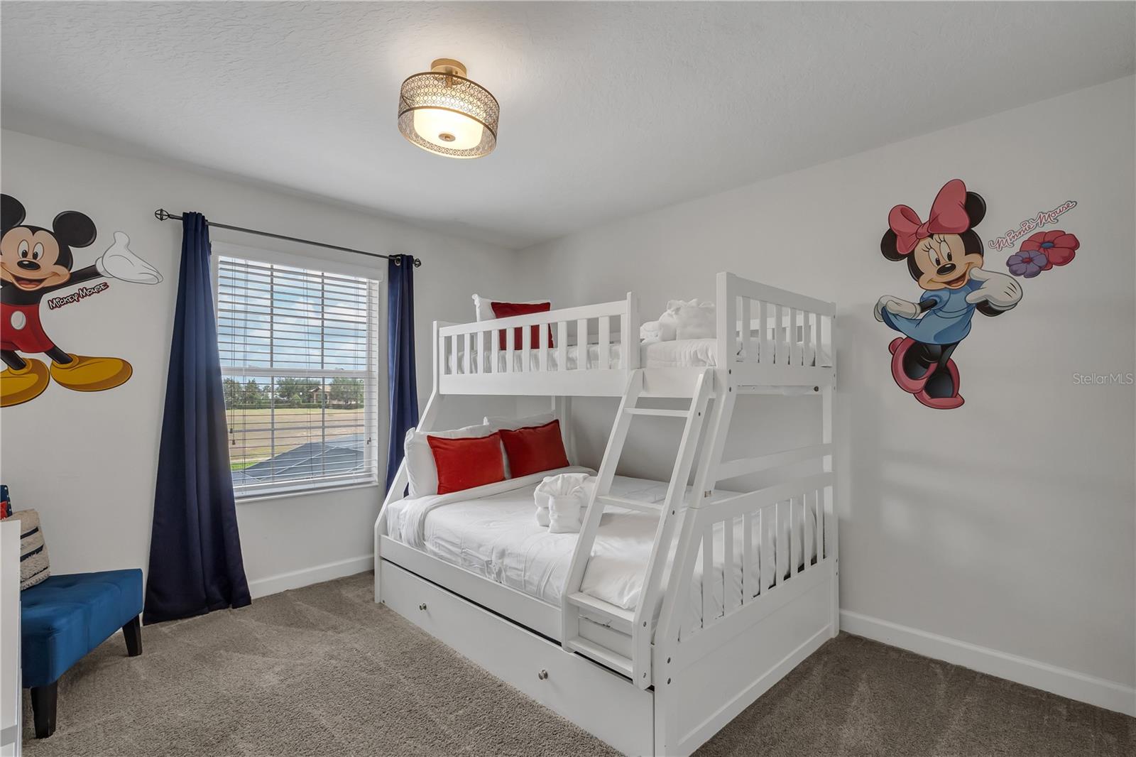 9005 STINGER DRIVE, Davenport, FL 33896