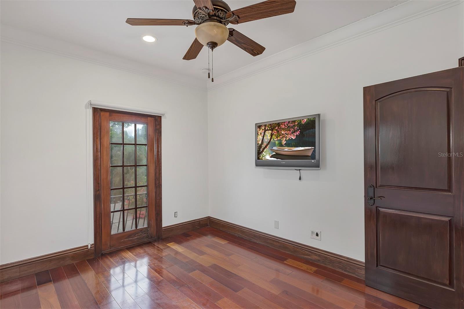 Upstairs Bedroom 2