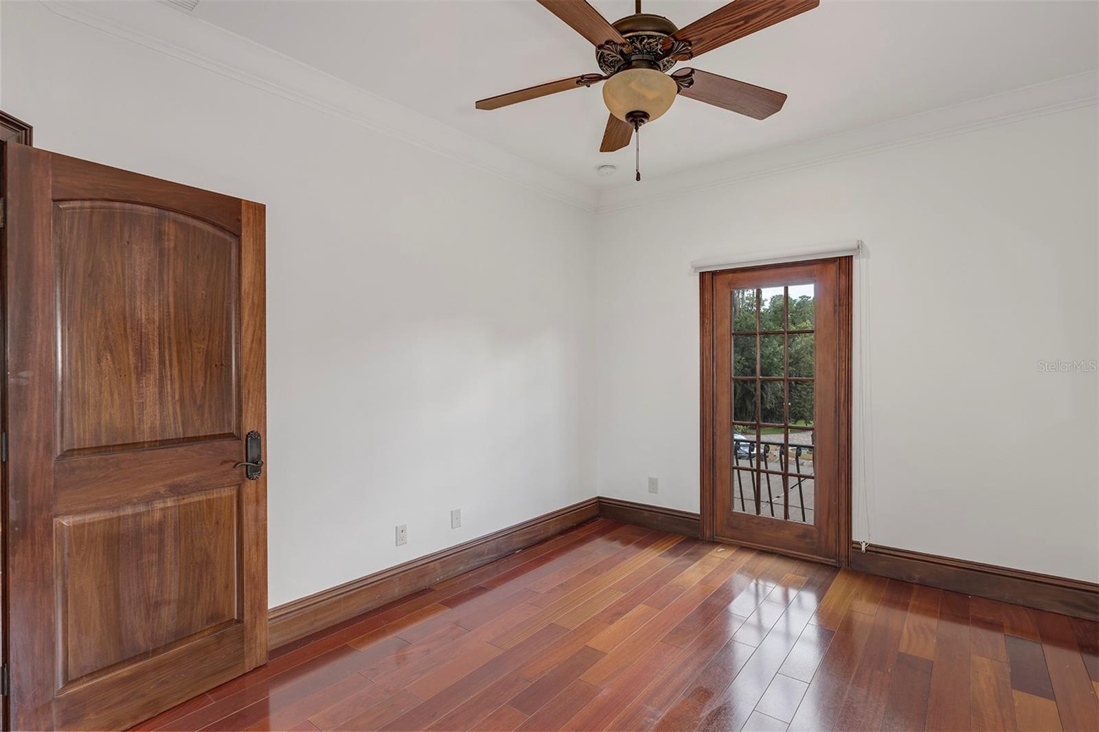 Upstairs Bedroom 1