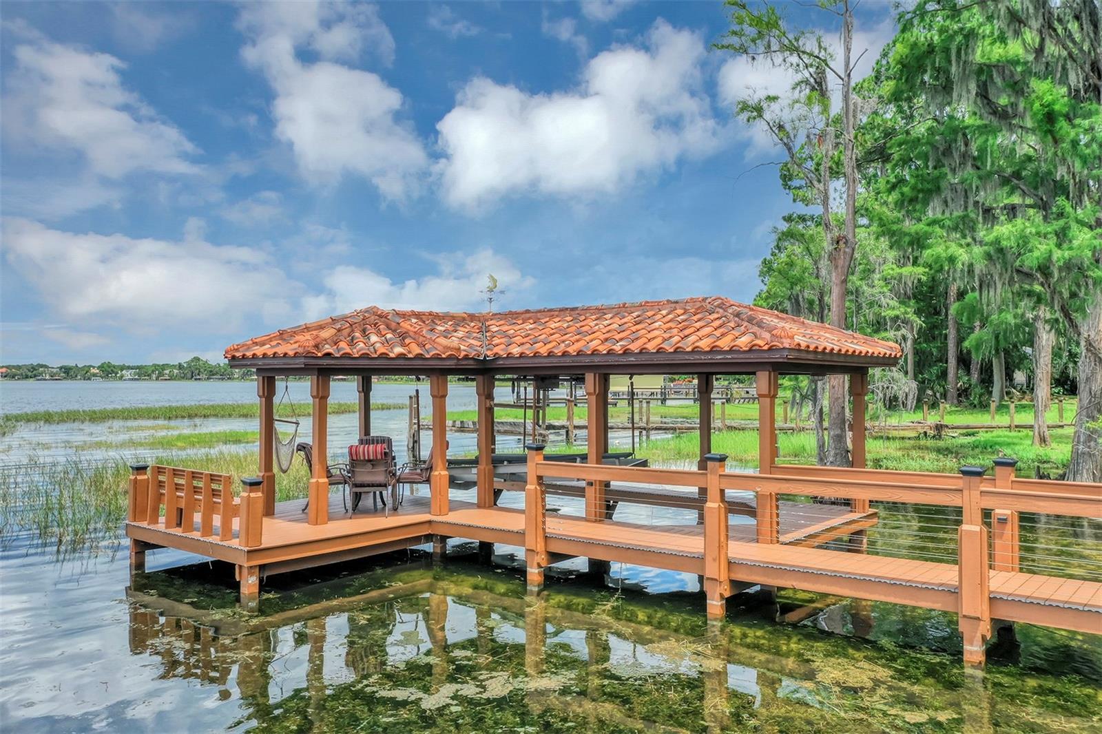 Dock with Boat Lift