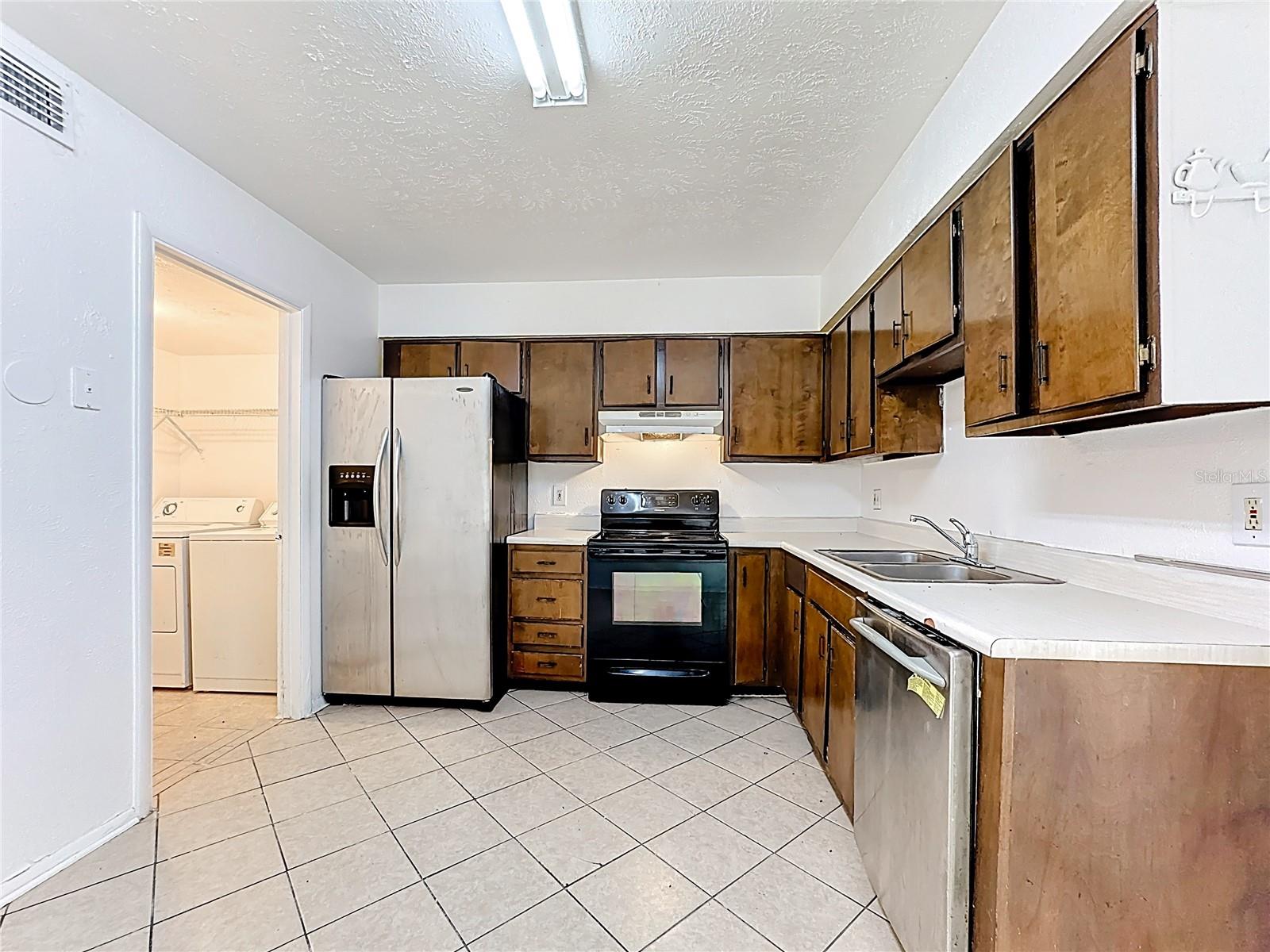 3944 CRAYRICH CIRCLE, #A-4, Orlando, FL 32839