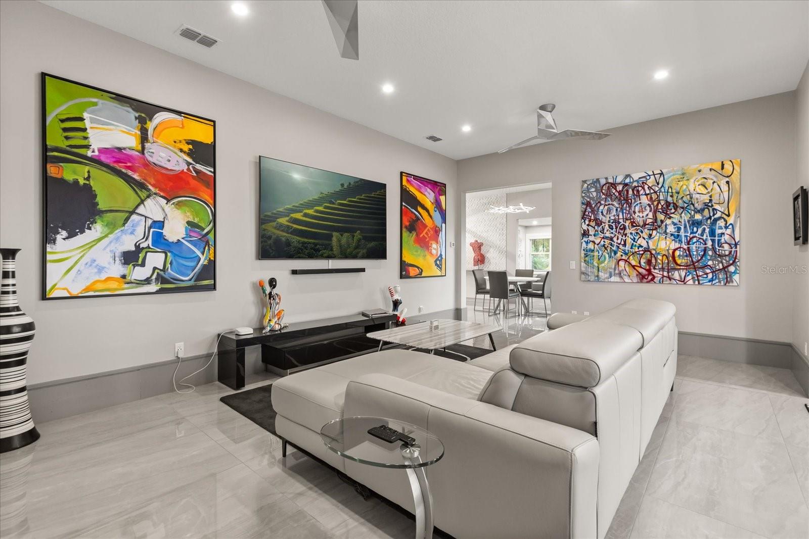 808 EDGEWATER DRIVE, Orlando, FL 32804