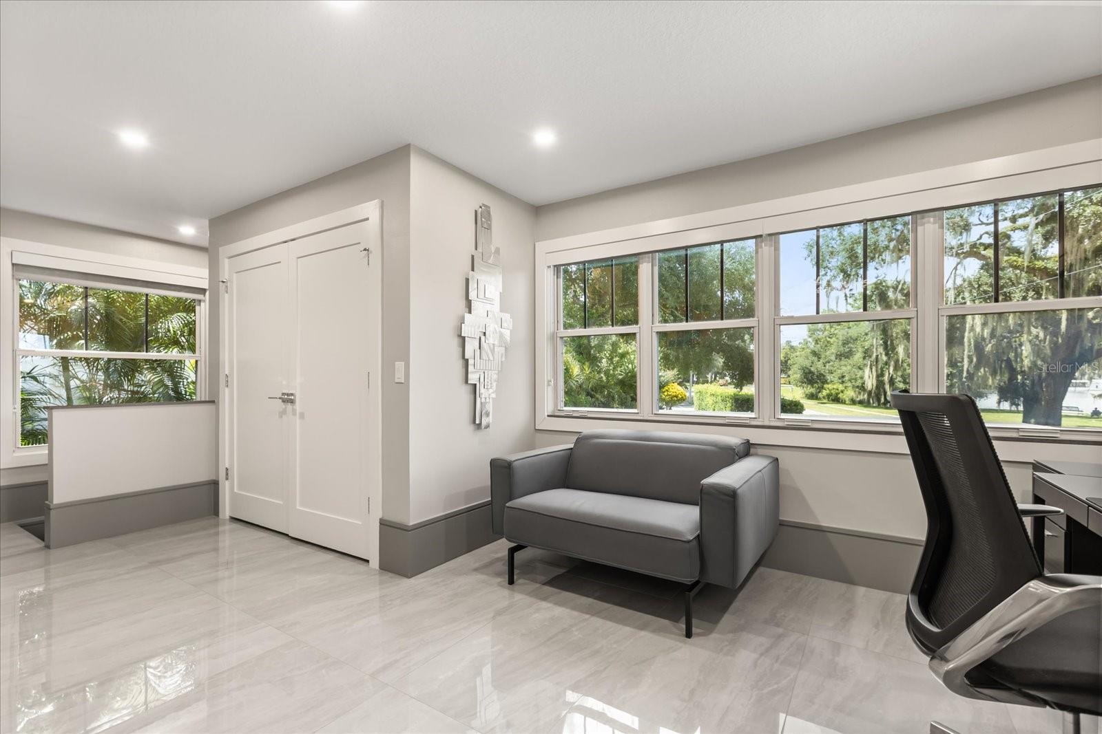 808 EDGEWATER DRIVE, Orlando, FL 32804