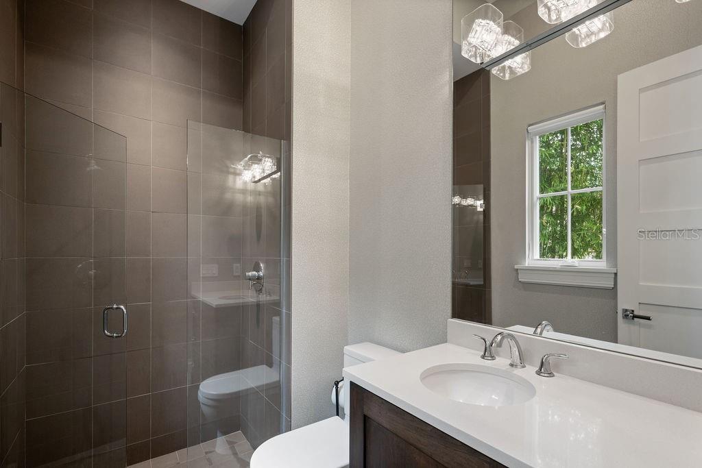 9721 CARILLON PARK DRIVE, Windermere, FL 34786
