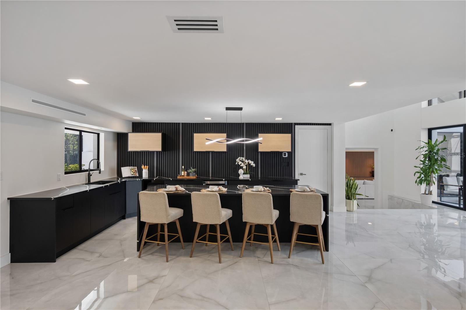 808 SWEETWATER CLUB BOULEVARD, Longwood, FL 32779