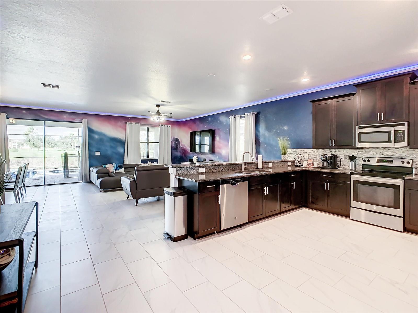 9155 CADDIE WAY, Davenport, FL 33896