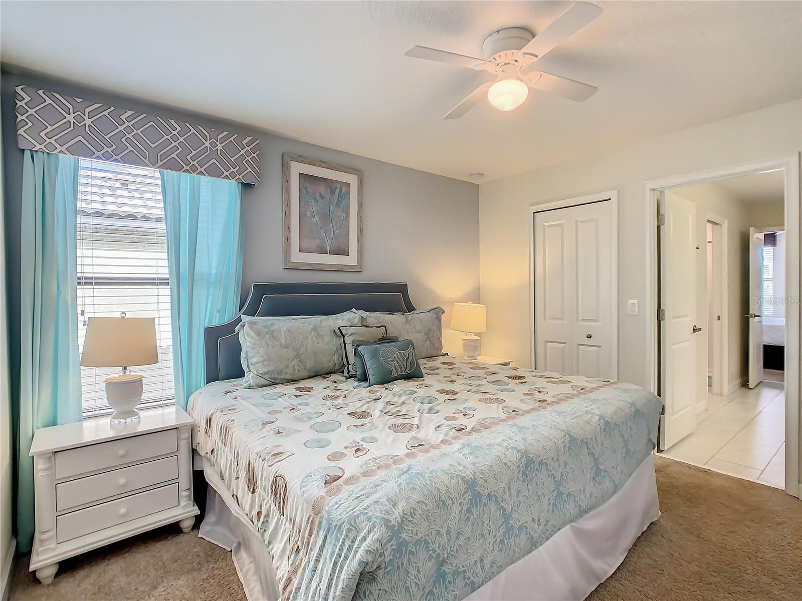1305 DIVOT WAY, Davenport, FL 33896