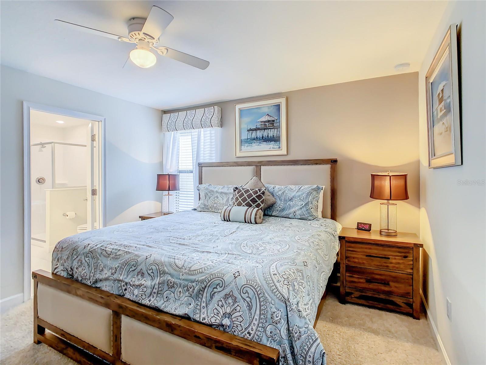 1305 DIVOT WAY, Davenport, FL 33896