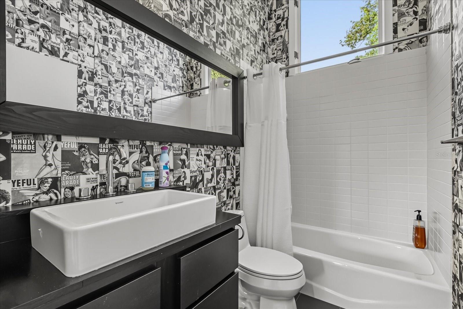 119 N HYER AVENUE, Orlando, FL 32801