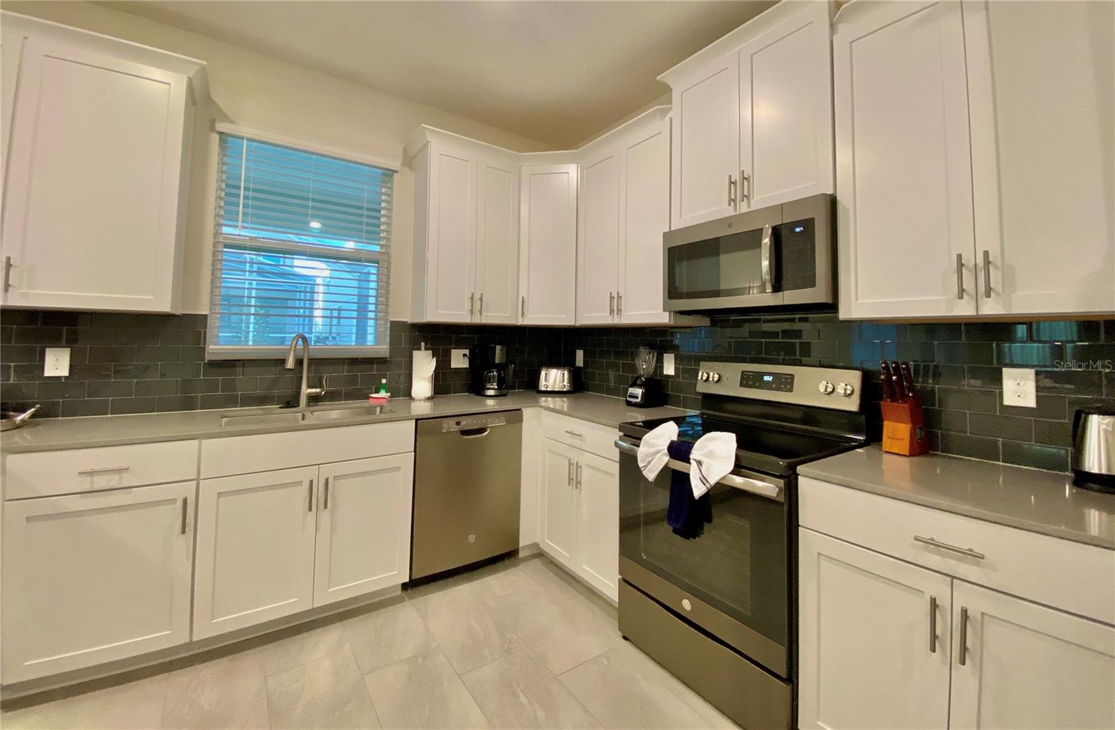 830 DROP SHOT DRIVE, Davenport, FL 33896