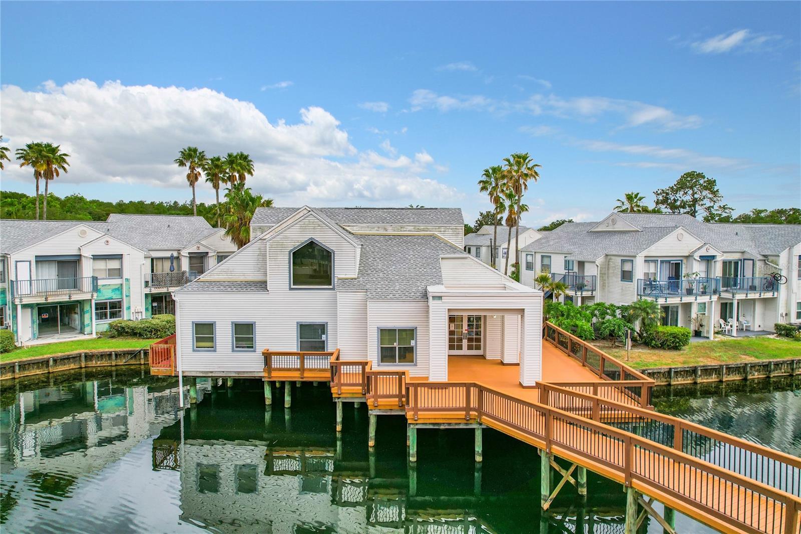 2520 WOODGATE BOULEVARD, #204, Orlando, FL 32822