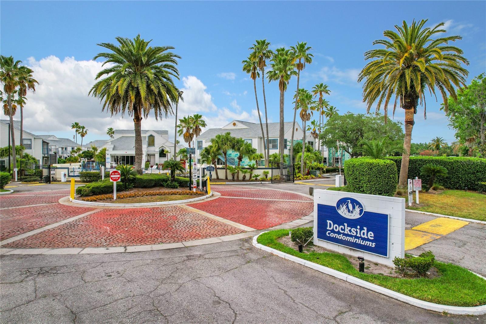 2520 WOODGATE BOULEVARD, #204, Orlando, FL 32822