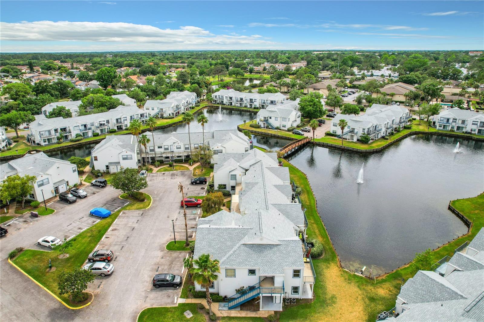 2520 WOODGATE BOULEVARD, #204, Orlando, FL 32822
