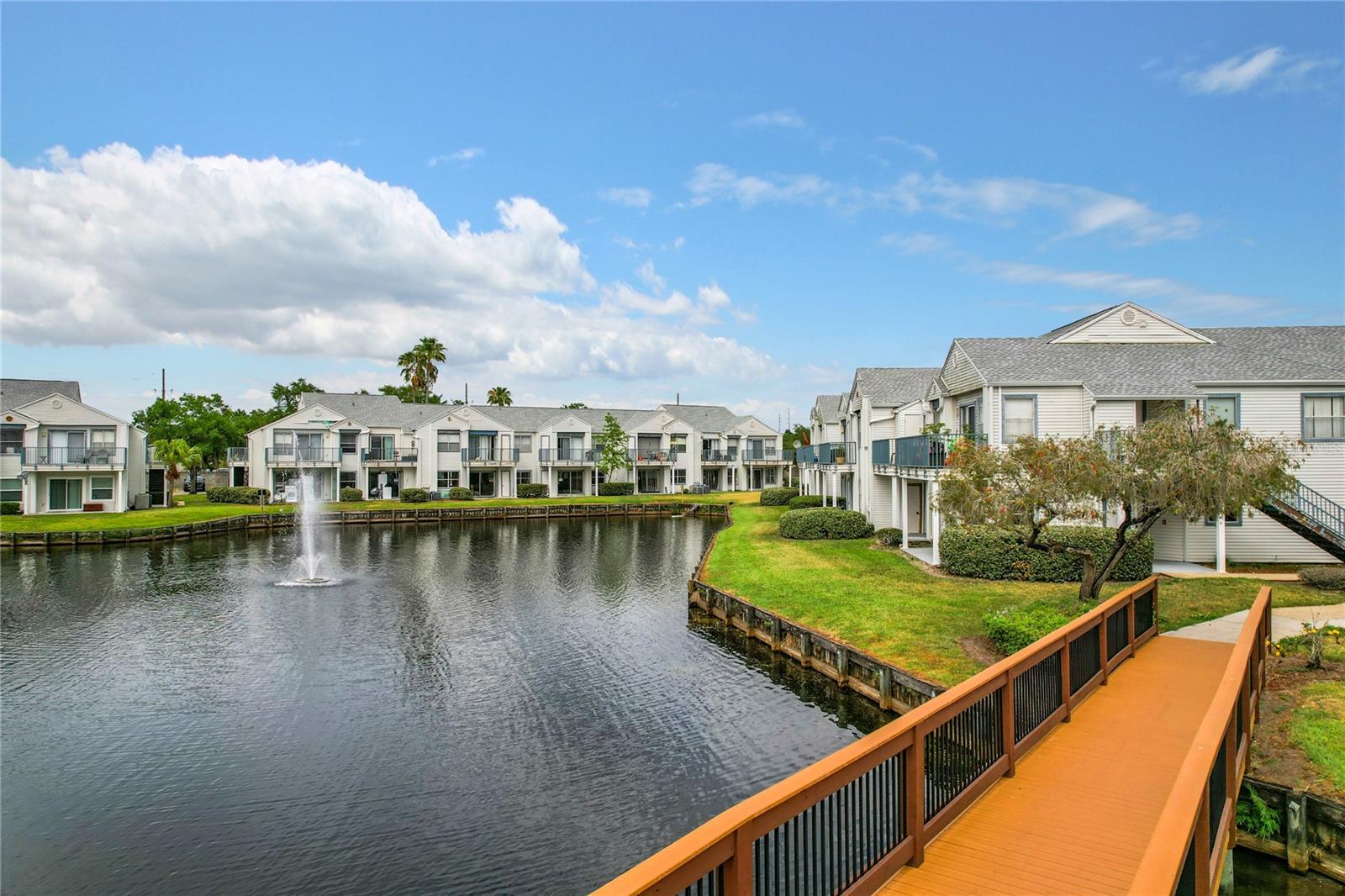 2520 WOODGATE BOULEVARD, #204, Orlando, FL 32822