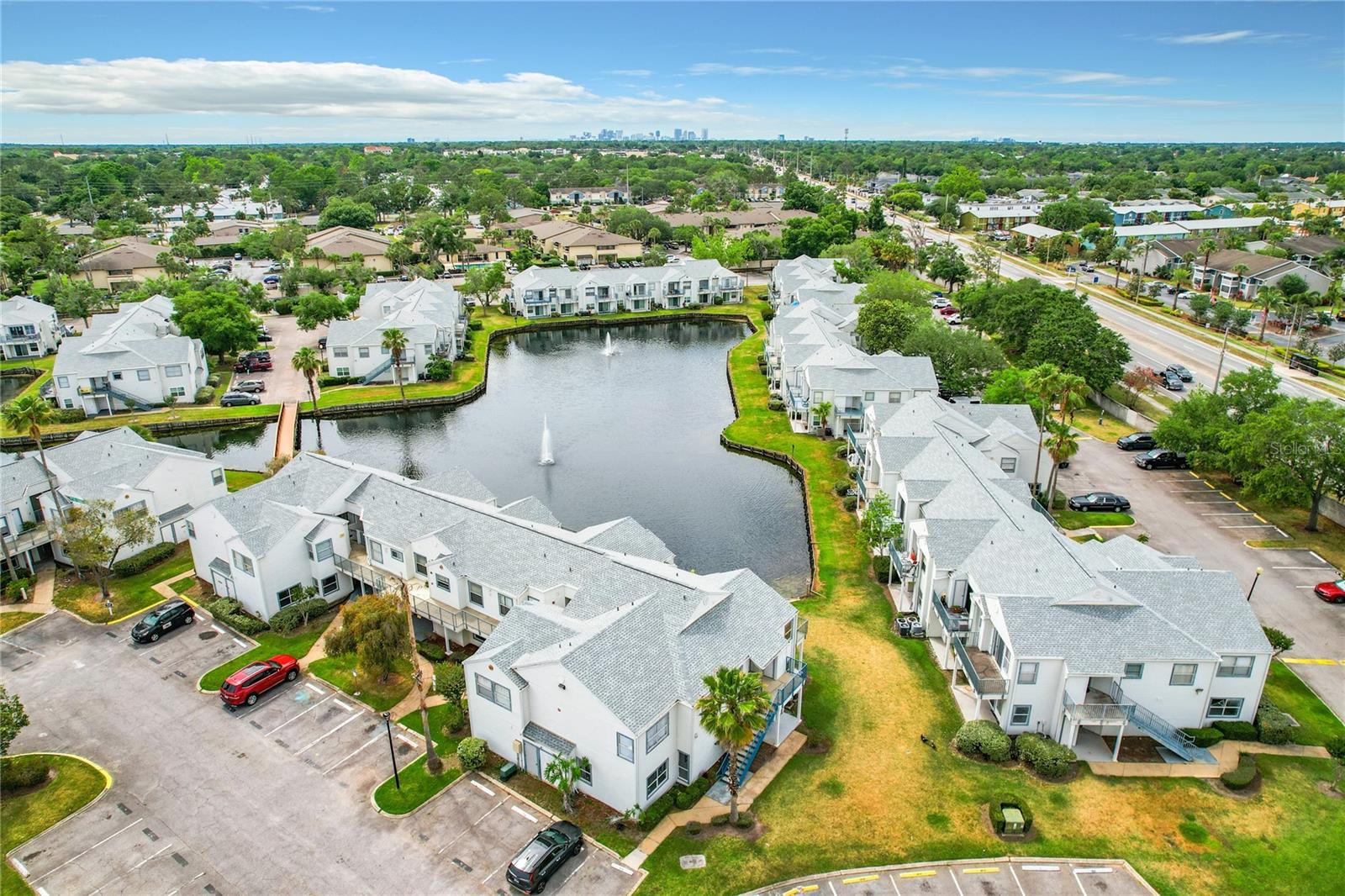 2520 WOODGATE BOULEVARD, #204, Orlando, FL 32822