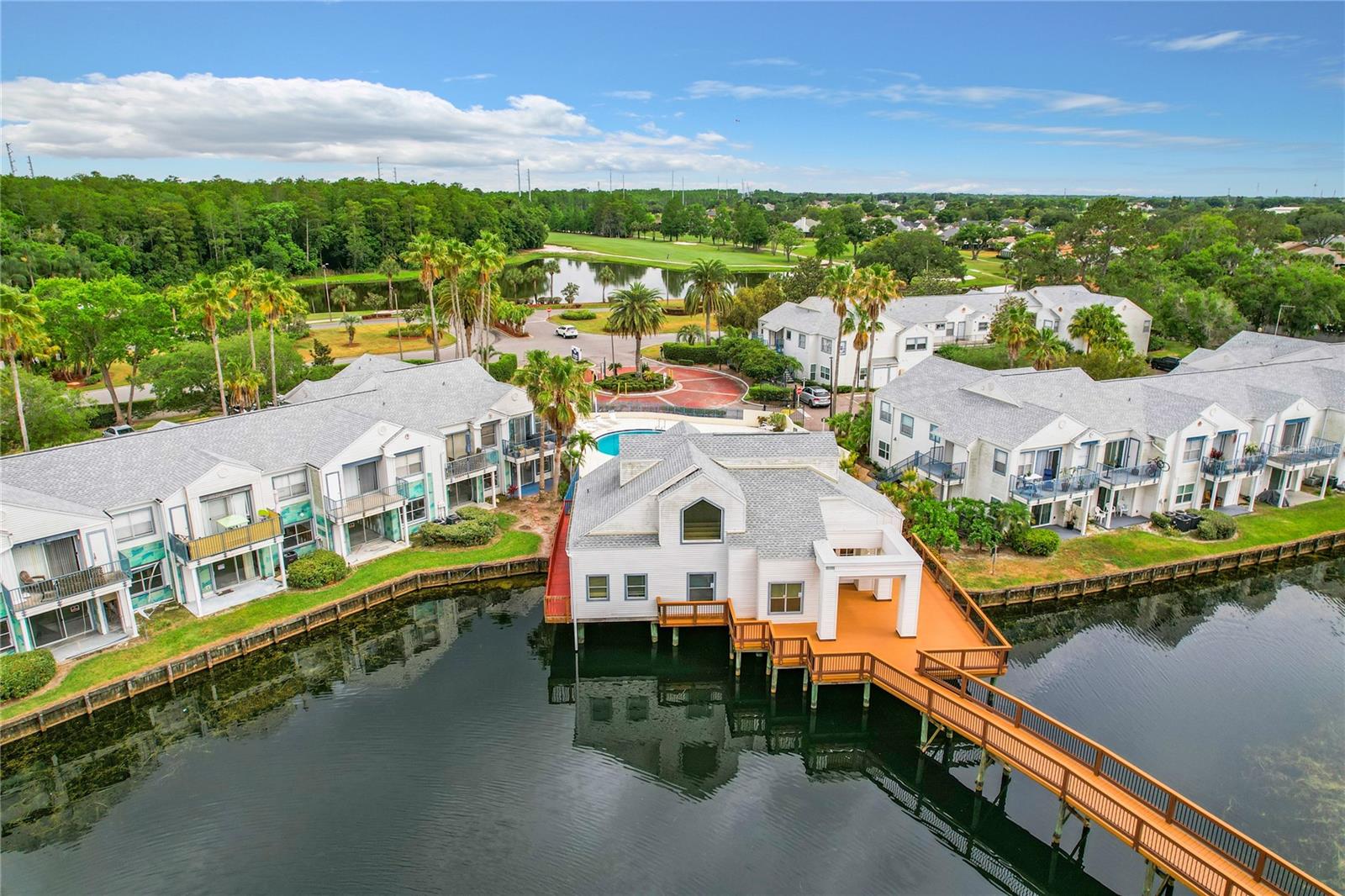 2520 WOODGATE BOULEVARD, #204, Orlando, FL 32822