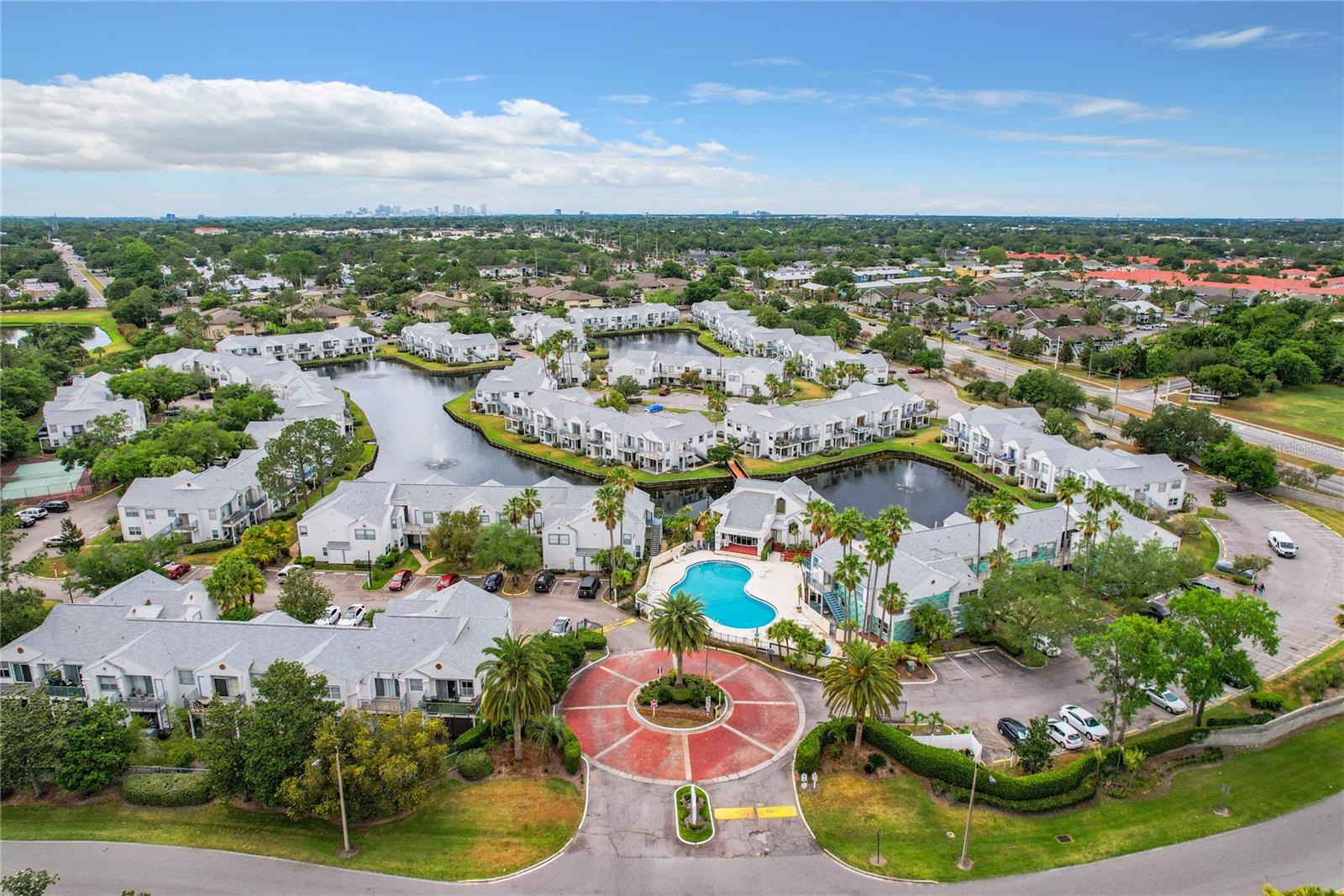 2520 WOODGATE BOULEVARD, #204, Orlando, FL 32822
