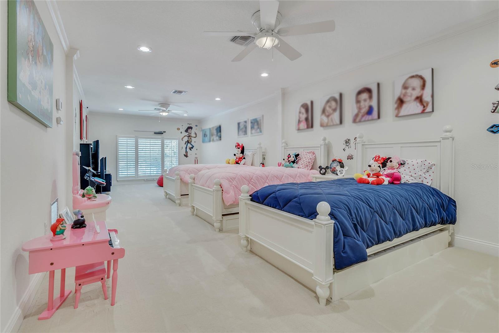 9245 SOUTHERN BREEZE DRIVE, Orlando, FL 32836