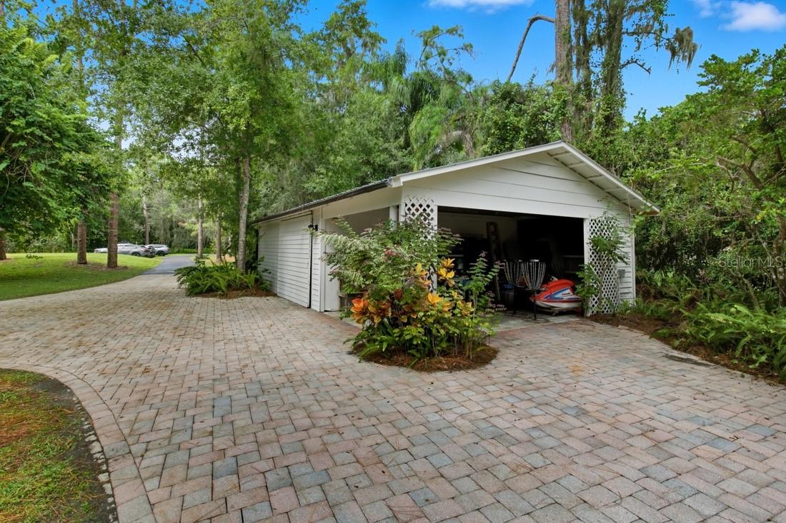 Secondary Detached Garage