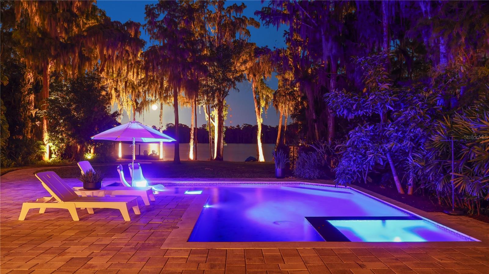 4733 CHULUOTA ROAD, Orlando, FL 32820