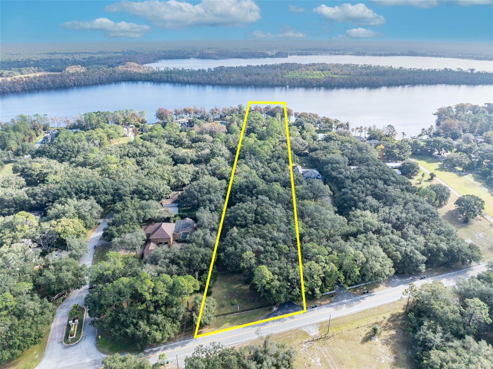 4733 CHULUOTA ROAD, Orlando, FL 32820