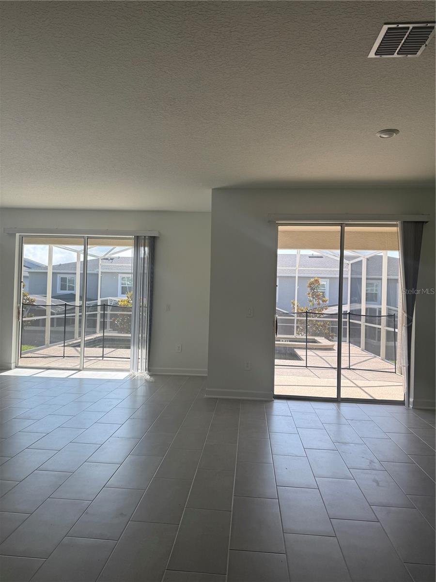 1123 KINGSBARN STREET, Davenport, FL 33896 1123 KINGSBARN STREET, Davenport, FL 33896